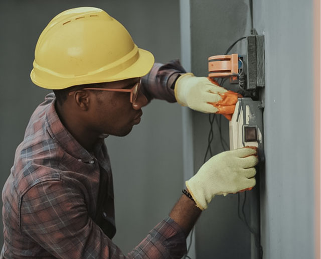 Chuveiro Elétrico em Jaboatão dos Guararapes: Instalação, Manutenção e Segurança com Eletricista carlos silva